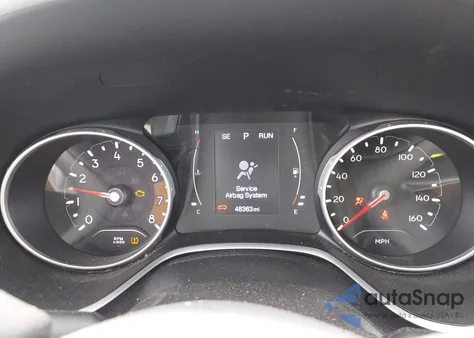 2019 Jeep Compass Altitude 4X4 z USA, uszkodzony, nr VIN 3C4NJDBB9KT723909